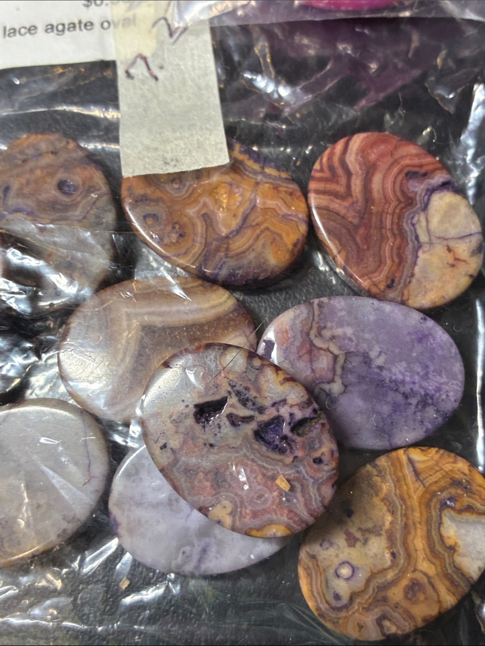 Lot of assorted crazylace agate gemstone beads and pendant gemstones - Picture 10 of 14